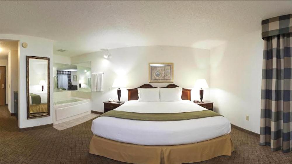 Holiday Inn Express & Suites Alliance By Ihg Екстер'єр фото
