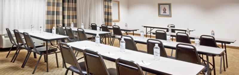 Holiday Inn Express & Suites Alliance By Ihg Екстер'єр фото