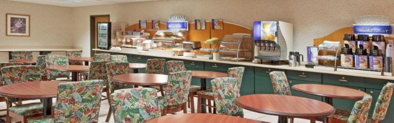Holiday Inn Express & Suites Alliance By Ihg Екстер'єр фото