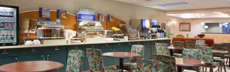 Holiday Inn Express & Suites Alliance By Ihg Екстер'єр фото